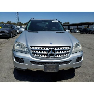 Mercedes - Benz ML-klasa  SUV 2006,  5.0 benzyna, automat - Na sprzedaż za 7 496,85 zł - Katowice - zdjęcie 2