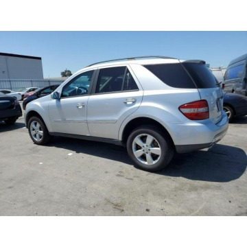 Mercedes - Benz ML-klasa  SUV 2006,  5.0 benzyna, automat - Na sprzedaż za 7 496,85 zł - Katowice - zdjęcie 4