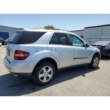 Mercedes - Benz ML-klasa  SUV 2006,  5.0 benzyna, automat - Na sprzedaż za 7 496,85 zł - Katowice - zdjęcie 6