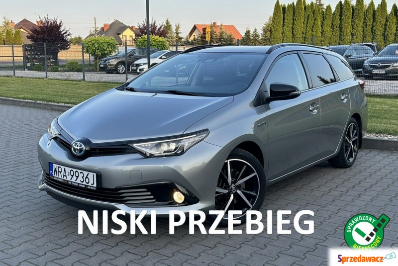 Toyota Auris 2018,  1.8 hybryda - Na sprzedaż za 74 900 zł - Kotarwice