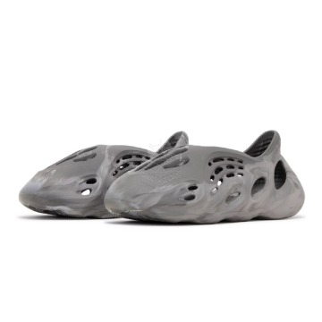 Adidas Yeezy Foam Runner - RnnR Mx Granite / IE4931