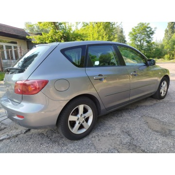 Mazda 3  Hatchback 2004,  1.6 benzyna - Na sprzedaż za 4 500,00 zł - Toruń - zdjęcie 3
