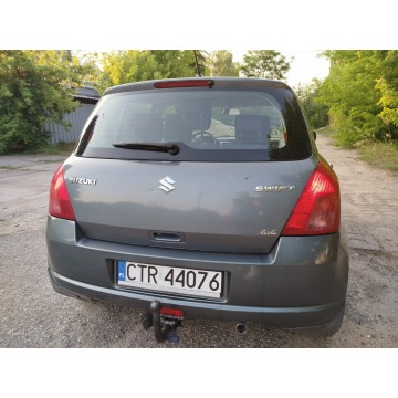 Suzuki Swift  Hatchback 2006,  1.3 benzyna - Na sprzedaż za 3 900,00 zł - Toruń - zdjęcie 3