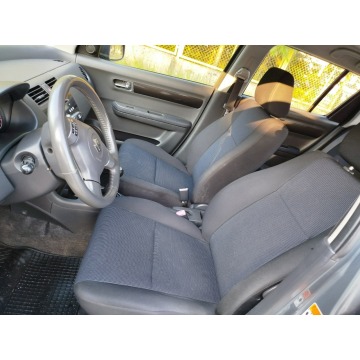 Suzuki Swift  Hatchback 2006,  1.3 benzyna - Na sprzedaż za 3 900,00 zł - Toruń - zdjęcie 7