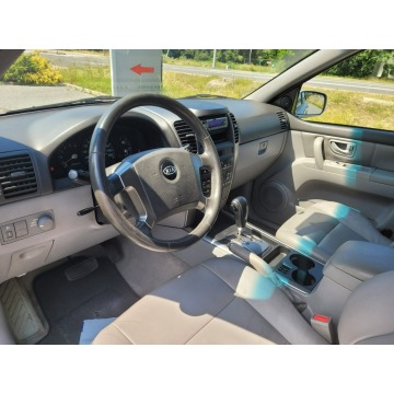 Kia Sorento  SUV 2005,  2.5 diesel, automat - Na sprzedaż za 15 900 zł - Wieliczka - zdjęcie 11