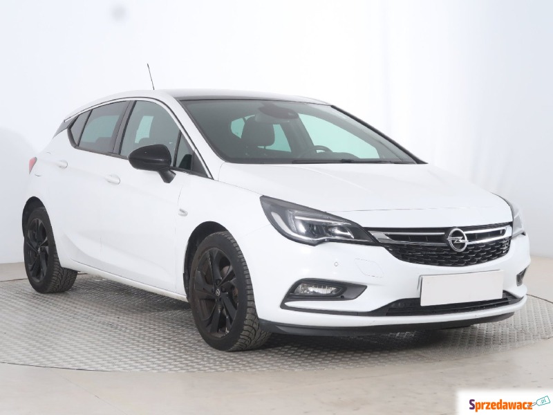 Opel Astra  Hatchback 2018,  1.4 benzyna - Na sprzedaż za 51 999 zł - Katowice
