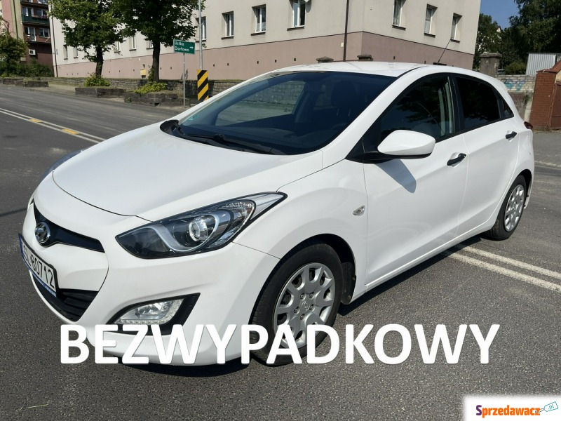 Hyundai i30  Hatchback 2013,  1.4 diesel - Na sprzedaż za 26 900 zł - Słupsk