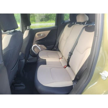 Jeep Renegade  SUV 2015,  2.4 benzyna, automat - Na sprzedaż za 58 900 zł - Wieliczka - zdjęcie 11
