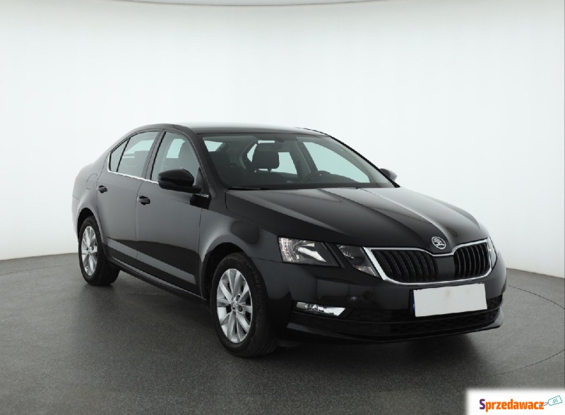 Skoda Octavia  Hatchback 2017,  1.4 benzyna - Na sprzedaż za 59 999 zł - Piaseczno