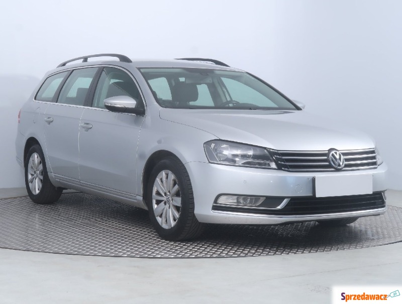 Volkswagen Passat  Kombi 2014,  2.0 diesel - Na sprzedaż za 31 999 zł - Bielany Wrocławskie