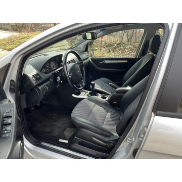 Mercedes - Benz A-klasa  Hatchback 2007,  1.5 benzyna - Na sprzedaż za 13 999 zł - Gostyń - zdjęcie 10