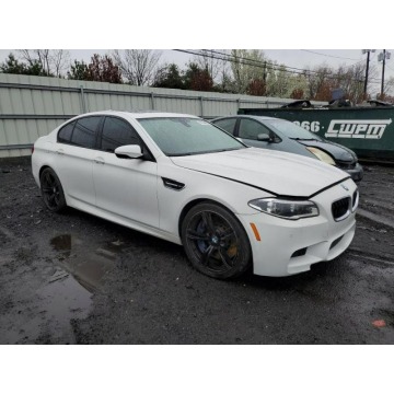 BMW M5  Sedan/Limuzyna 2014,  4.4 benzyna, automat - Na sprzedaż za 71 094 zł - Katowice - zdjęcie 4