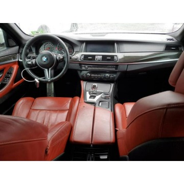 BMW M5  Sedan/Limuzyna 2014,  4.4 benzyna, automat - Na sprzedaż za 71 094 zł - Katowice - zdjęcie 9