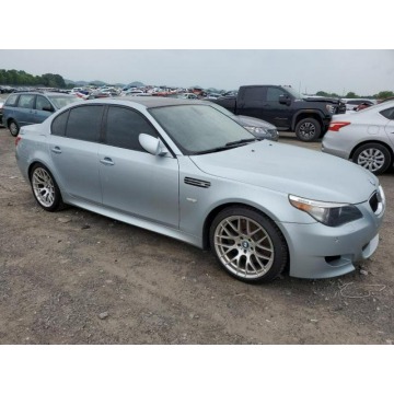 BMW M5  Sedan/Limuzyna 2006,  5.0 benzyna, automat - Na sprzedaż za 42 804 zł - Katowice - zdjęcie 4
