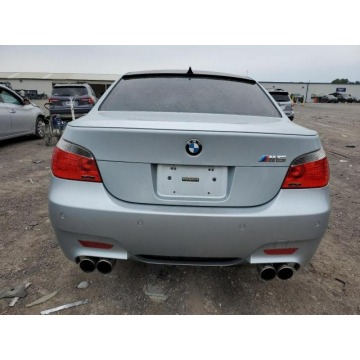 BMW M5  Sedan/Limuzyna 2006,  5.0 benzyna, automat - Na sprzedaż za 42 804 zł - Katowice - zdjęcie 6