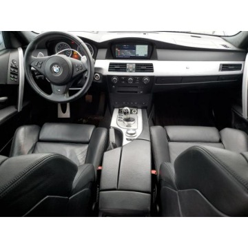 BMW M5  Sedan/Limuzyna 2006,  5.0 benzyna, automat - Na sprzedaż za 42 804 zł - Katowice - zdjęcie 9