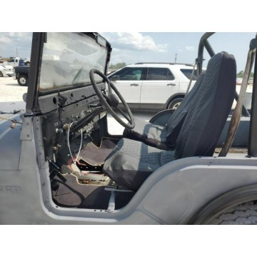 Jeep Wrangler  SUV 1973,  5.0 benzyna, automat - Na sprzedaż za 7 380,00 zł - Katowice - zdjęcie 8
