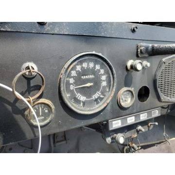 Jeep Wrangler  SUV 1973,  5.0 benzyna, automat - Na sprzedaż za 7 380,00 zł - Katowice - zdjęcie 11