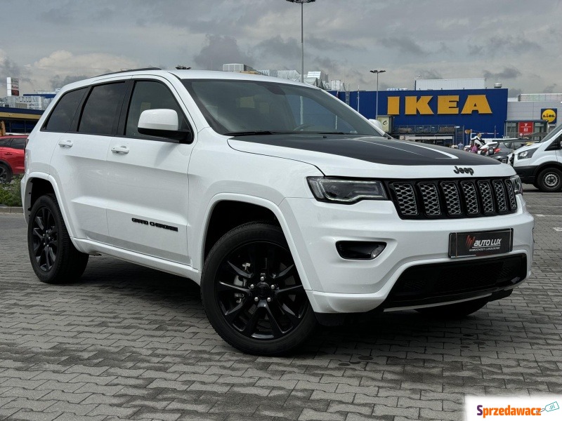 Jeep Grand Cherokee 2021,  3.7 benzyna - Na sprzedaż za 144 700 zł - Janki