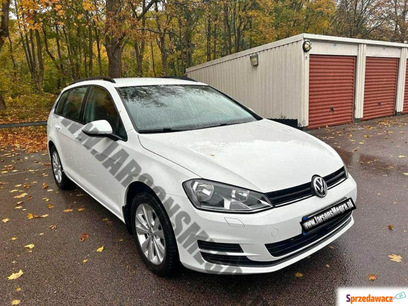 Volkswagen Golf 2015,  1.2 benzyna - Na sprzedaż za 54 000 zł - Kiczyce
