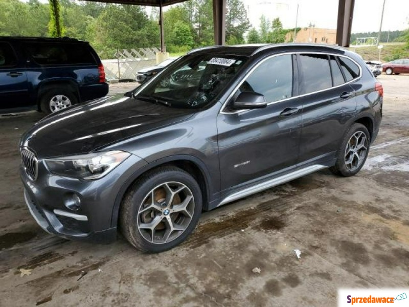 BMW X1  SUV 2018,  2.0 benzyna - Na sprzedaż za 27 853 zł - Katowice