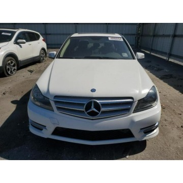 Mercedes - Benz C-klasa  Sedan/Limuzyna 2013,  1.8 benzyna, automat - Na sprzedaż za 11 408 zł - Katowice - zdjęcie 2