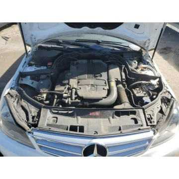 Mercedes - Benz C-klasa  Sedan/Limuzyna 2013,  1.8 benzyna, automat - Na sprzedaż za 11 408 zł - Katowice - zdjęcie 11
