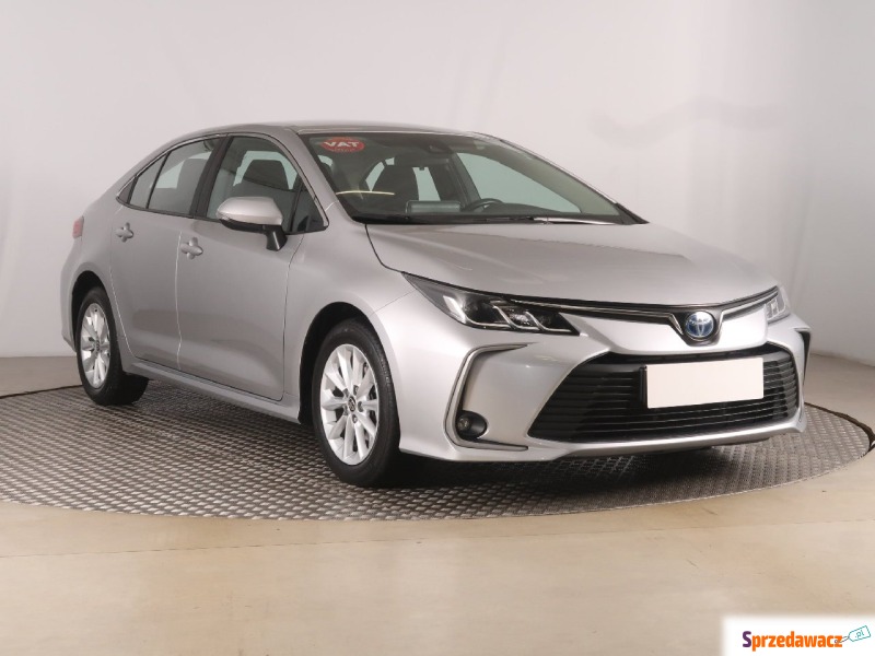 Toyota Corolla  Liftback 2022,  1.8 benzyna - Na sprzedaż za 75 608 zł - Zabrze