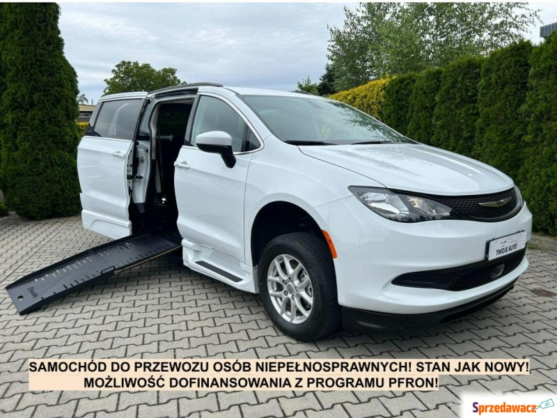 Chrysler Voyager  Minivan/Van 2021,  3.7 benzyna - Na sprzedaż za 219 000 zł - Tarnów