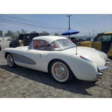 Chevrolet Corvette  Kabriolet 1957,  4.6 benzyna, automat - Na sprzedaż za 286 187 zł - Katowice - zdjęcie 4