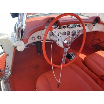 Chevrolet Corvette  Kabriolet 1957,  4.6 benzyna, automat - Na sprzedaż za 286 187 zł - Katowice - zdjęcie 9