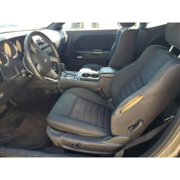Dodge Challenger  Coupe/Sportowy 2010,  5.7 benzyna, automat - Na sprzedaż za 24 354 zł - Katowice - zdjęcie 8