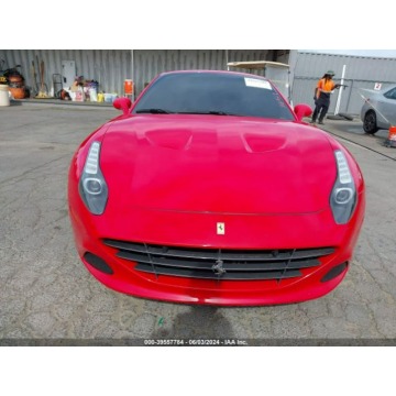 Ferrari California  Kabriolet 2017,  3.9 benzyna, automat - Na sprzedaż za 345 384 zł - Katowice - zdjęcie 2