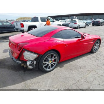 Ferrari California  Kabriolet 2017,  3.9 benzyna, automat - Na sprzedaż za 345 384 zł - Katowice - zdjęcie 8