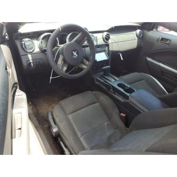 Ford Mustang  Coupe/Sportowy 2007,  4.0 benzyna, automat - Na sprzedaż za 3 936,00 zł - Katowice - zdjęcie 8