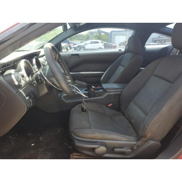 Ford Mustang  Coupe/Sportowy 2007,  4.0 benzyna, automat - Na sprzedaż za 3 936,00 zł - Katowice - zdjęcie 7