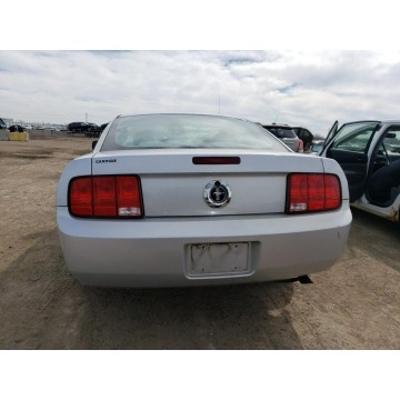 Ford Mustang  Coupe/Sportowy 2006,  4.0 benzyna, automat - Na sprzedaż za 5 412,00 zł - Katowice - zdjęcie 5