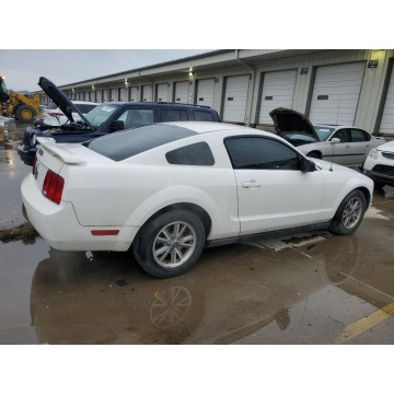 Ford Mustang  Coupe/Sportowy 2005,  4.0 benzyna, automat - Na sprzedaż za 9 348,00 zł - Katowice - zdjęcie 6