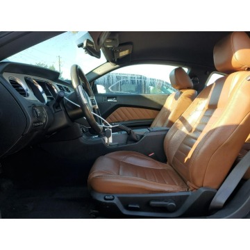 Ford Mustang  Coupe/Sportowy 2011,  5.0 benzyna, automat - Na sprzedaż za 27 060 zł - Katowice - zdjęcie 7