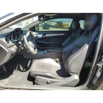 Mercedes - Benz C-klasa  Coupe/Sportowy 2015,  3.5 benzyna, automat - Na sprzedaż za 10 861 zł - Katowice - zdjęcie 7