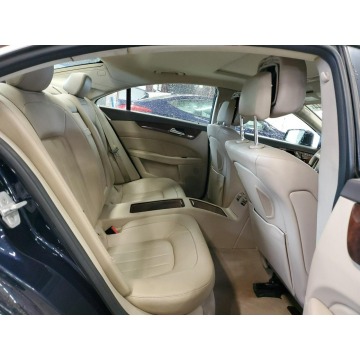 Mercedes - Benz CLS-klasa  Coupe/Sportowy 2014,  4.6 benzyna, automat - Na sprzedaż za 39 360 zł - Katowice - zdjęcie 9