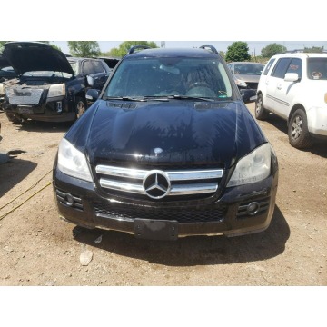 Mercedes - Benz GL-klasa  SUV 2007,  4.7 benzyna, automat - Na sprzedaż za 11 316 zł - Katowice - zdjęcie 2