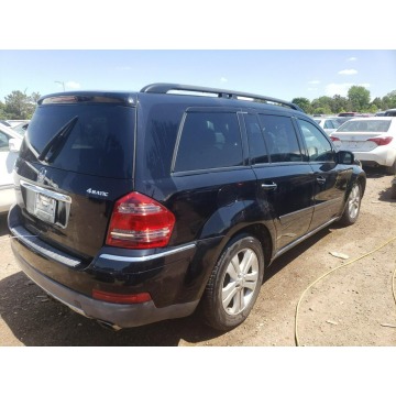 Mercedes - Benz GL-klasa  SUV 2007,  4.7 benzyna, automat - Na sprzedaż za 11 316 zł - Katowice - zdjęcie 6