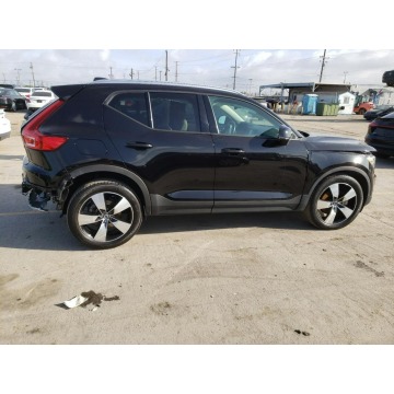Volvo   SUV 2020,  2.0 hybryda, automat - Na sprzedaż za 56 457 zł - Katowice - zdjęcie 6