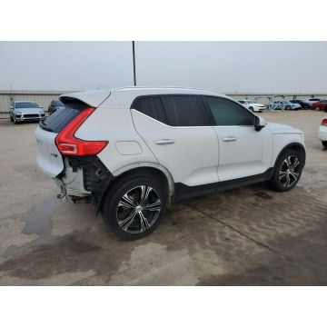 Volvo   SUV 2020,  2.0 hybryda, automat - Na sprzedaż za 68 757 zł - Katowice - zdjęcie 6