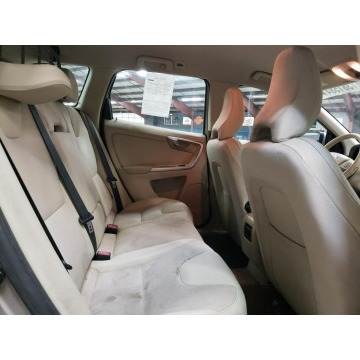 Volvo   SUV 2011,  3.2 benzyna, automat - Na sprzedaż za 118 080 zł - Katowice - zdjęcie 8
