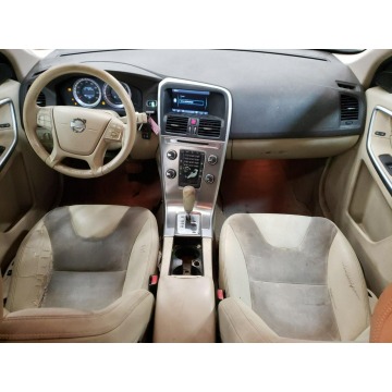 Volvo   SUV 2011,  3.2 benzyna, automat - Na sprzedaż za 118 080 zł - Katowice - zdjęcie 7