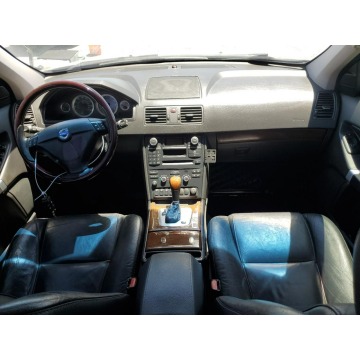 Volvo   SUV 2008,  4.4 benzyna, automat - Na sprzedaż za 9 225,00 zł - Katowice - zdjęcie 8