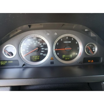 Volvo   SUV 2008,  4.4 benzyna, automat - Na sprzedaż za 9 225,00 zł - Katowice - zdjęcie 12