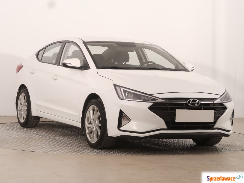 Hyundai Elantra  Liftback 2019,  1.6 benzyna - Na sprzedaż za 64 999 zł - Nowa Ruda
